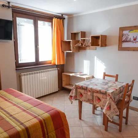 Della Guida Apart-hotel 3*